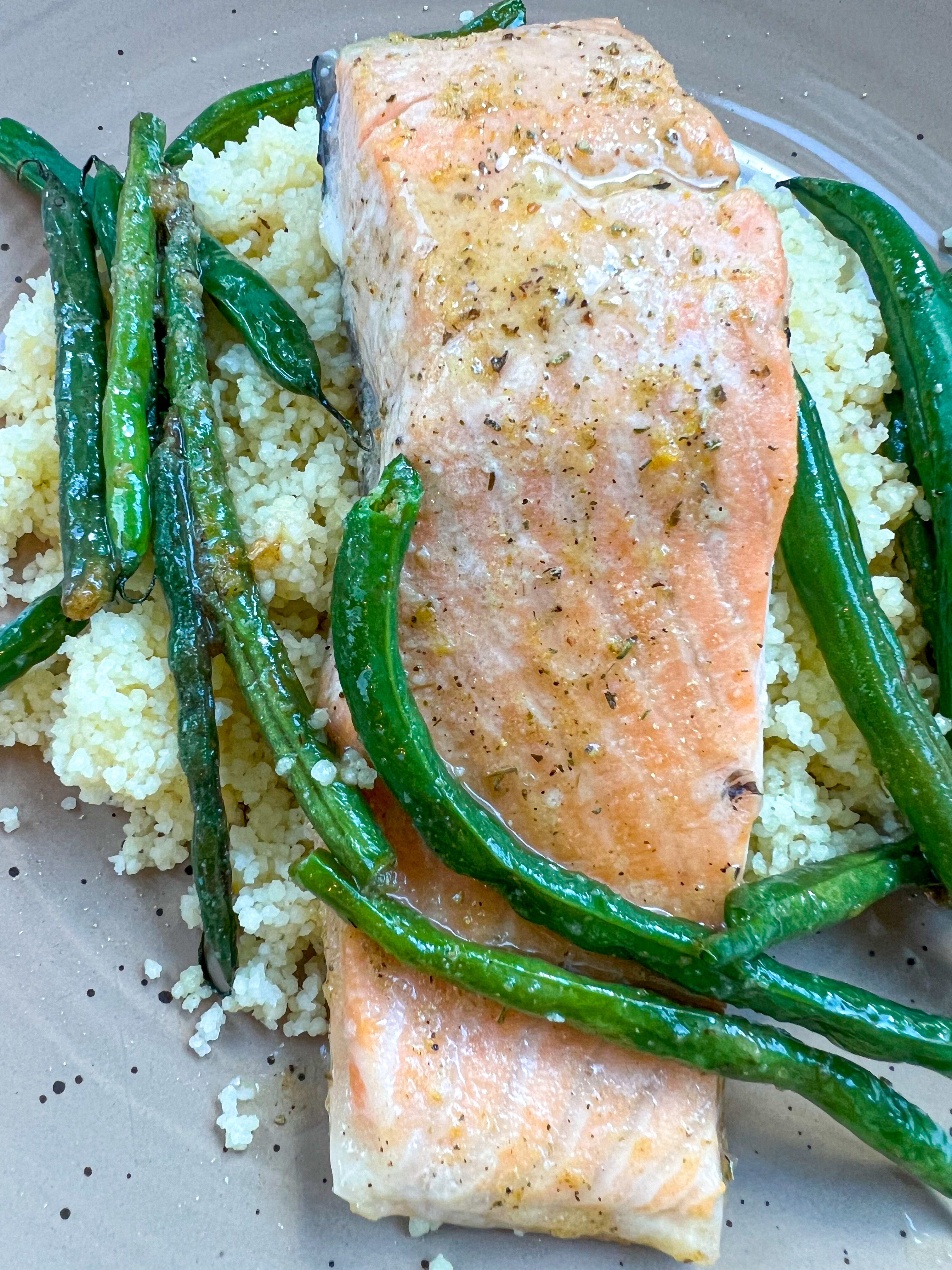 Bistro-Style Sheet Pan Salmon with Green Beans